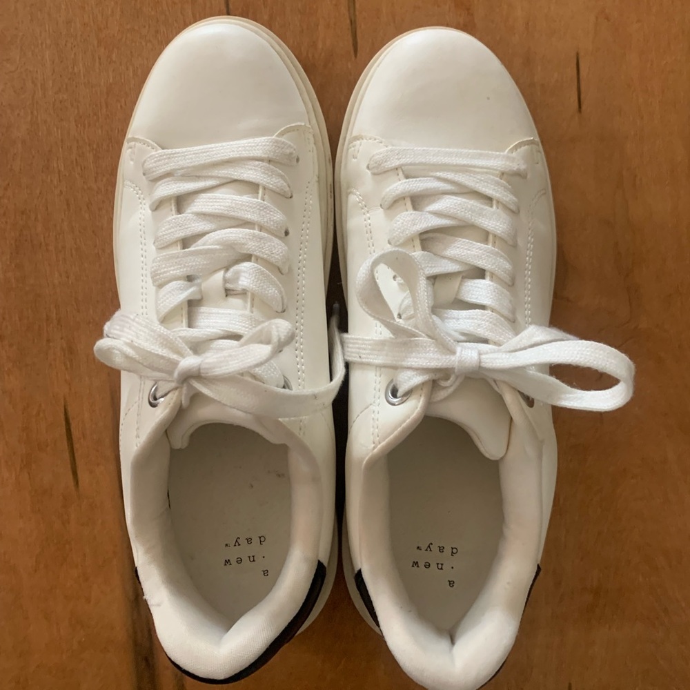 a new day White Athletic Shoes